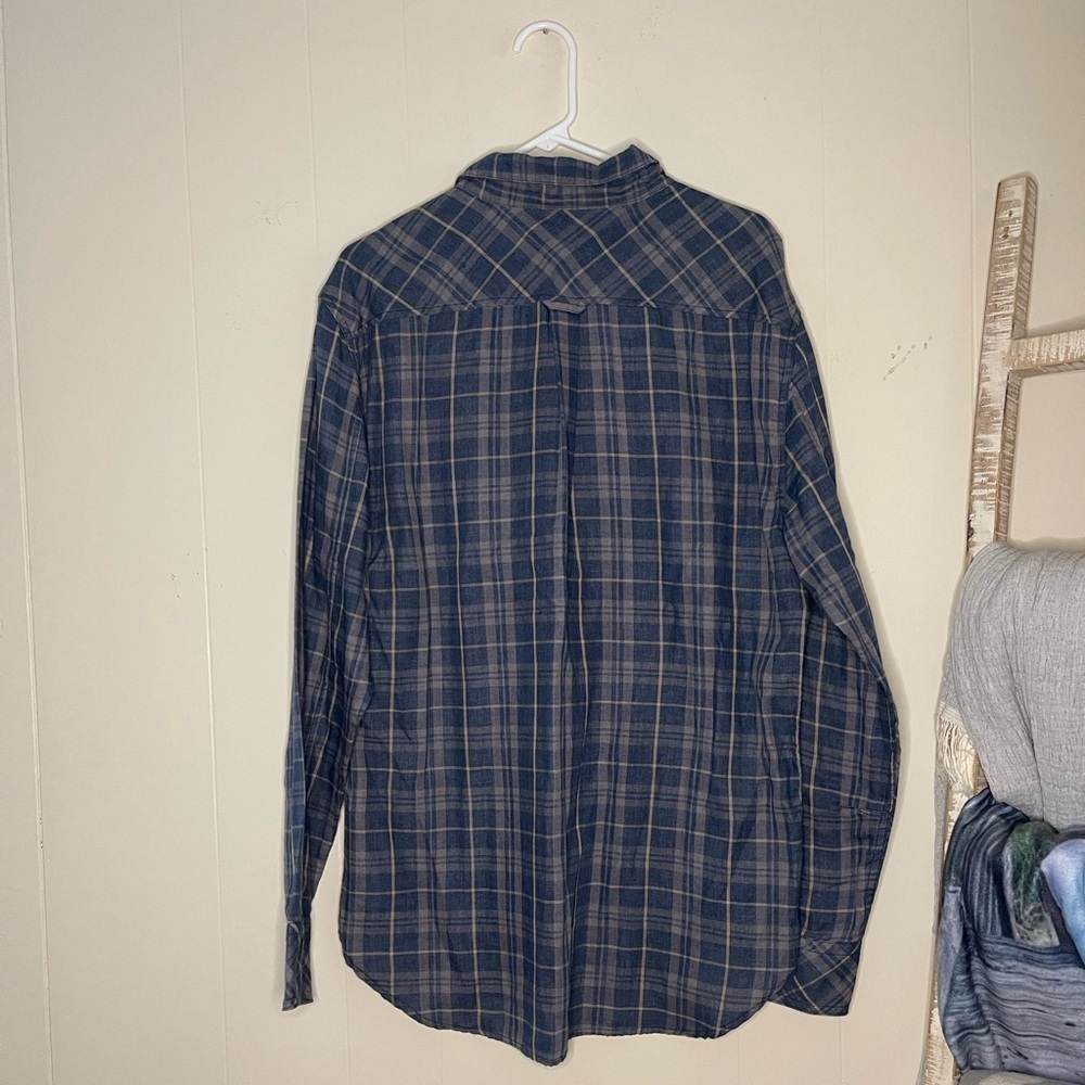 Men’s Gently Worn Blue Button-Down Shirt | XL | Outpost - Picture 4 of 4